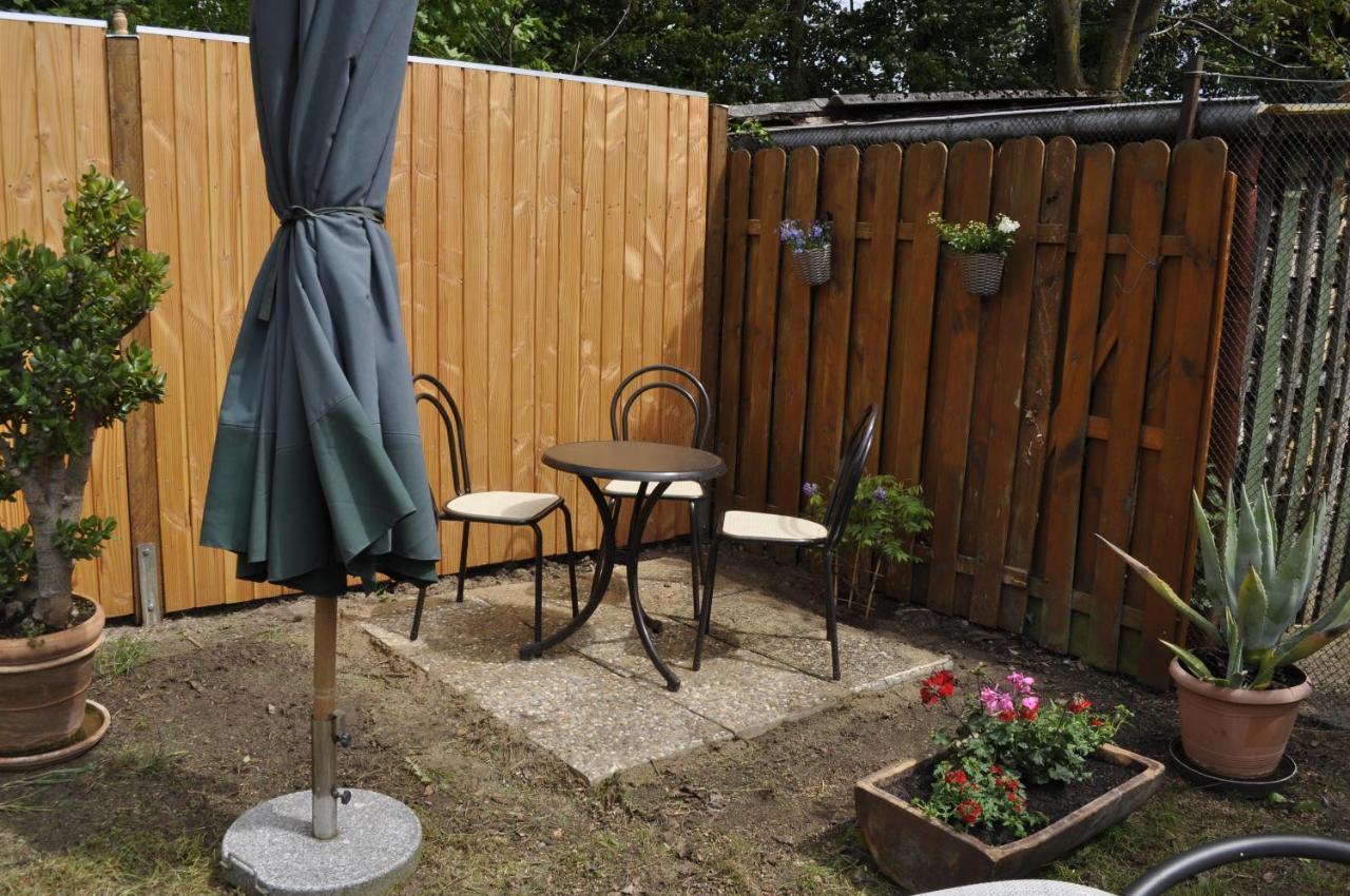 Galerie Ebe Apartamento Parchim Exterior foto