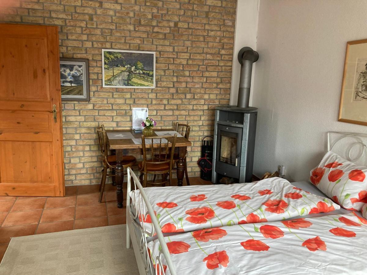 Galerie Ebe Apartamento Parchim Exterior foto